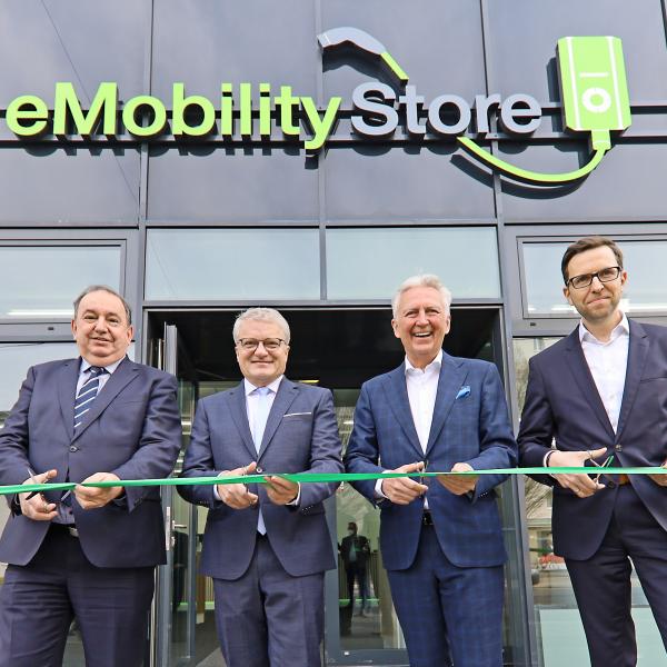 KEBA eröffnet eMobility Store in Linz